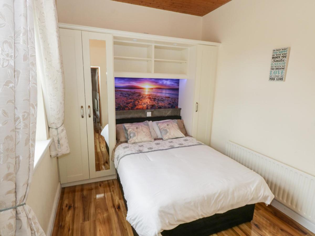 Cherry Tree Cottage Ballintober  Esterno foto